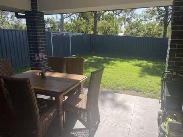 Unique 34 Rawmarsh St, Farley Townhouse for rent Listed by Ca.