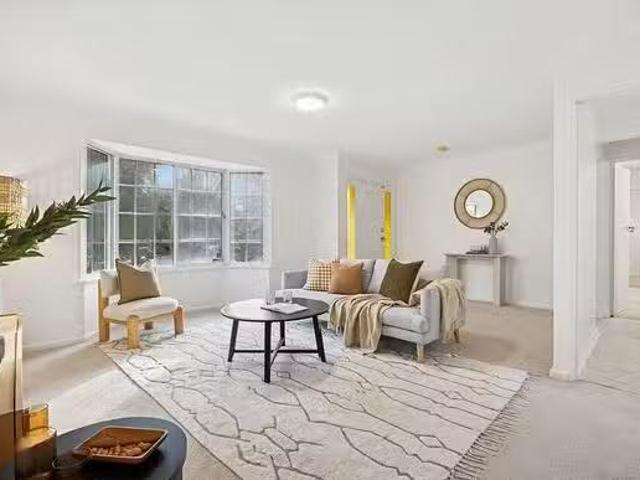 Deal! 34 Susan Street, St Agnes, SA 5097