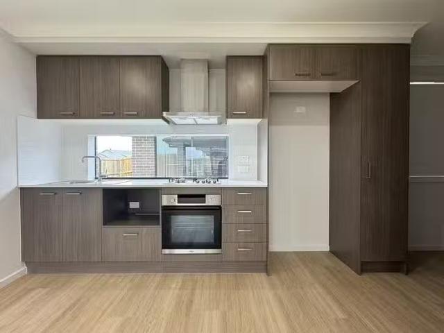 Just in! 34A Wattawan Street, Fletcher, NSW 2287