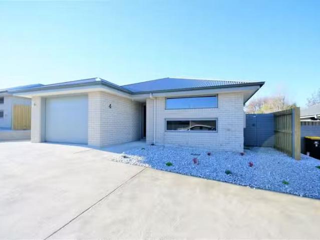 For Rent! 3/53 West Parade, DELORAINE, TAS 7304 Unit for Rent