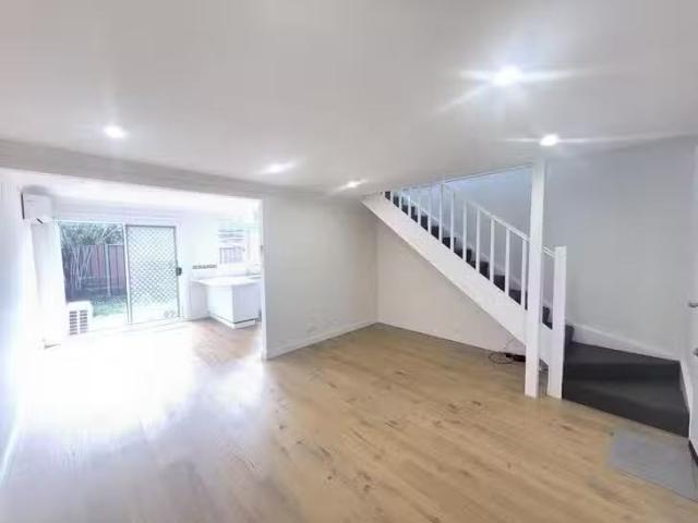 Rental! 3/51 Chelmsford Road, South Wentworthville, NSW 2145