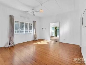 Deal! 35 Drury Street, Windsor, QLD 4030