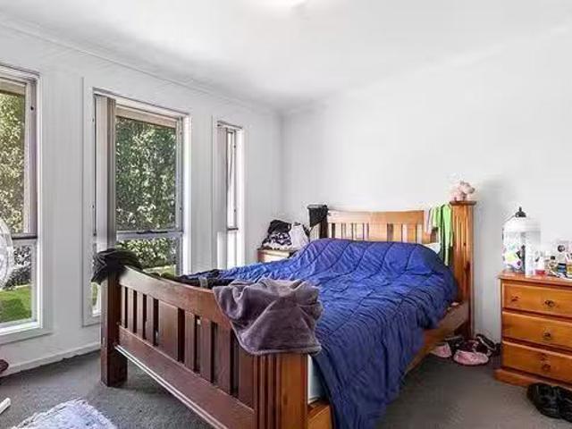 Unique 35 Graeber Road, Smithfield, SA 5114
