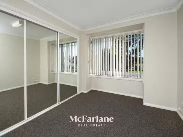 Unique 35 Harris Street, Cameron Park, NSW 2285