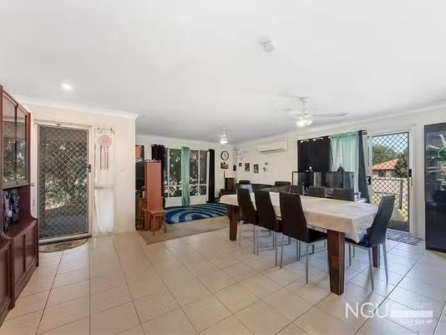Just in! 35 Katie Way, Raceview, QLD 4305