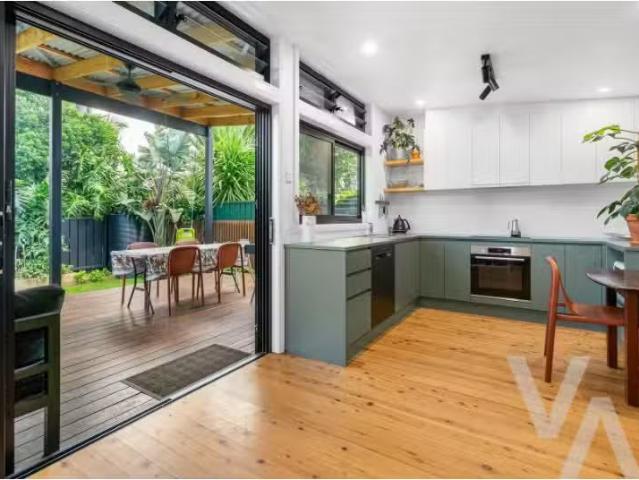 Cozy 35 Rodgers Street, Carrington House for rent Listed by E.