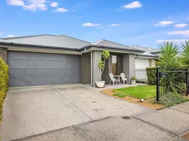 Cozy 35 Vincent Road, Smithfield Plains, SA 5114