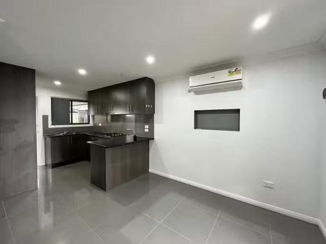 Just in! 35A Corrimal Street, PRESTONS Apartment for rent Lis.