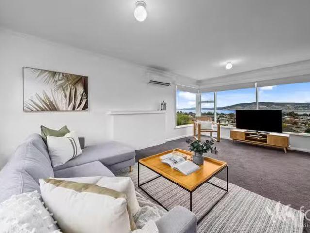 Just in! 36 Sirius Street, Howrah, TAS 7018