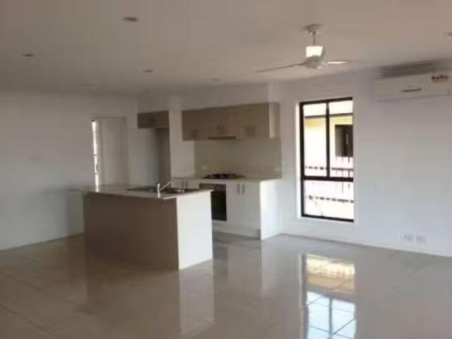 Unique 36 Village Circuit, Eimeo, QLD 4740