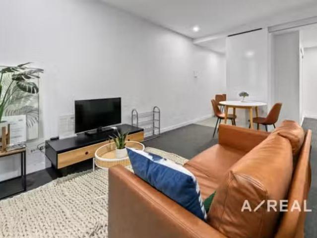 Cozy 3807/80 Abeckett Street, Melbourne, VIC 3000