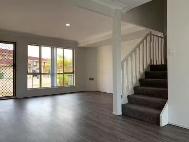 Cheap 38/118 Highfield Drive, Merrimac, QLD 4226