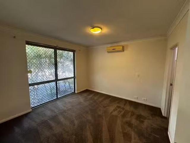 Nice 38 Leontes Way, Coolbellup, WA 6163