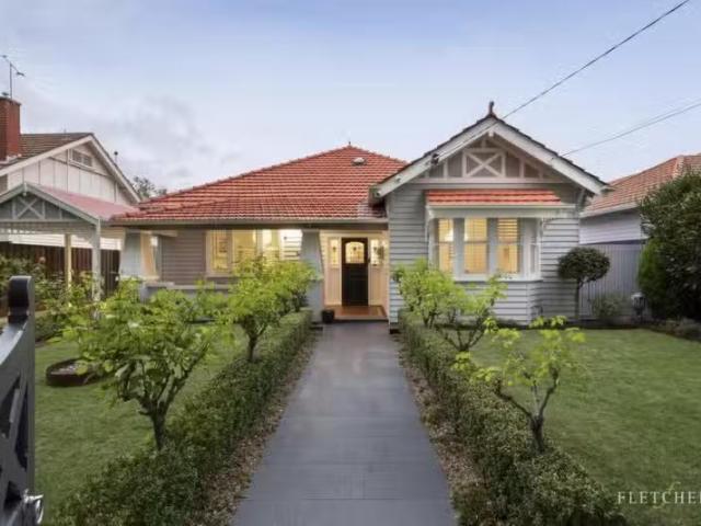 Cozy 38 Washington Avenue, Malvern East VIC 3145 House Auction
