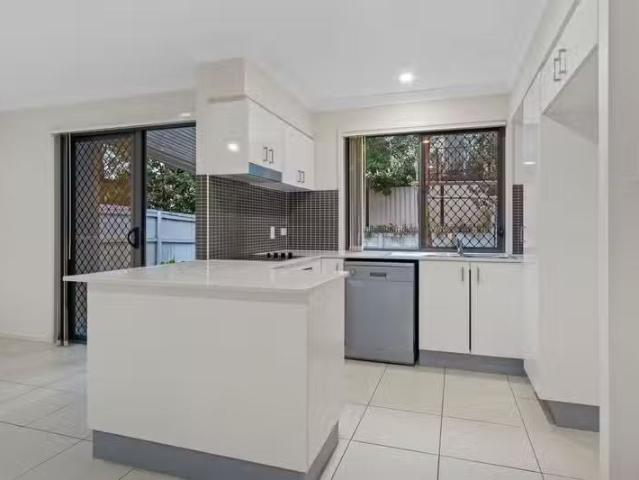 For Rent! 39/1 Cristaldi Avenue, UNDERWOOD, QLD 4119 House f.