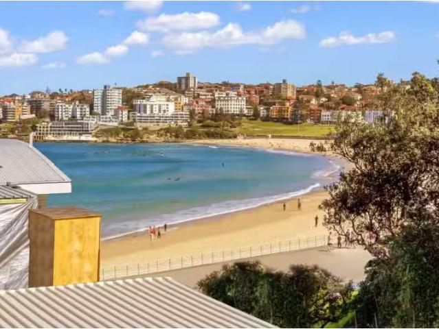 Just in! 3/99 Brighton Boulevard, North Bondi Apartment for re.