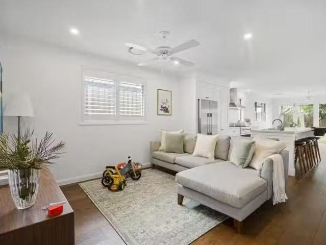 Just in! 39 Chainey Avenue, Miami, QLD 4220