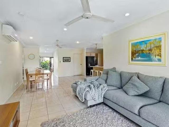 Cozy /39 Fossilbrook Bend, Trinity Park, QLD 4879