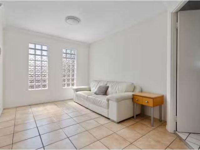 Deal! 303/7 Sheehan Street, Milton Apartment for rent Listed.