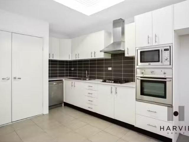 Unique 305/3 5 Clydesdale Place, Pymble Apartment for rent Li.