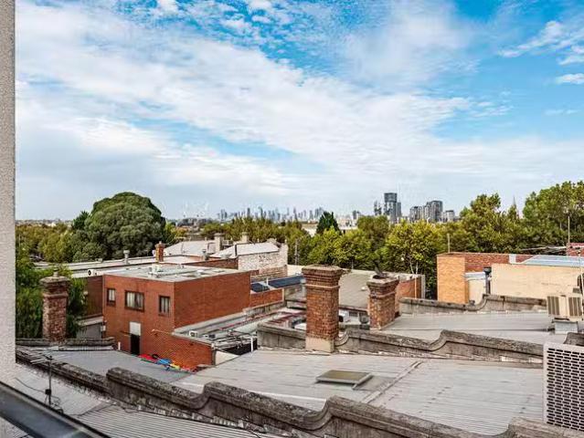 Cheap 309/20 Napier Street, Essendon, VIC 3040