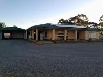 Cozy 30 Marrabel Road, Saddleworth, SA 5413