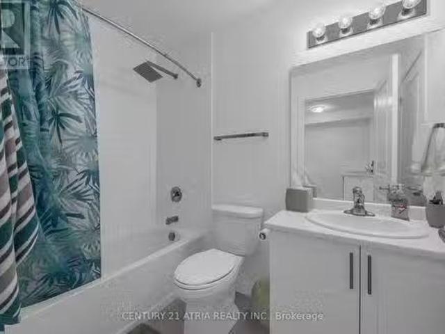 Unique 313 101 Shoreview Place, Hamilton, ON, L8E 0K2 leas.