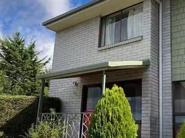 Deal! 31/1 Davey Place, South Hobart, TAS 7004