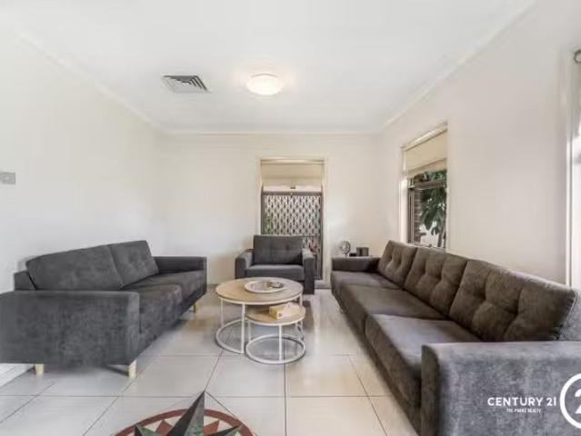 Cozy 311 Mimosa Road, Greenfield Park NSW 2176