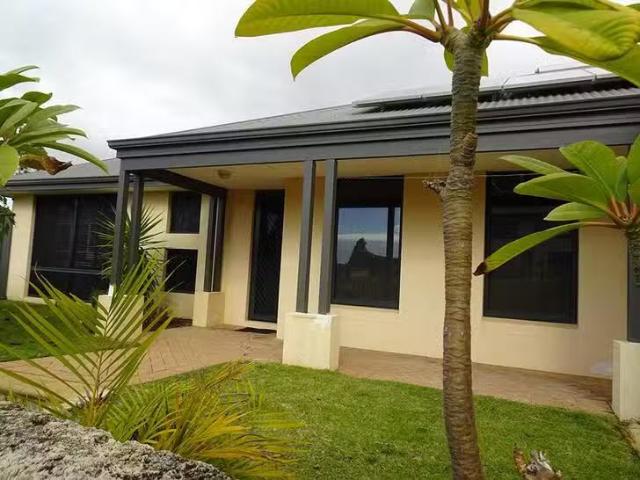 Just in! 3/133 Coolamon Boulevard, Ellenbrook, WA 6069