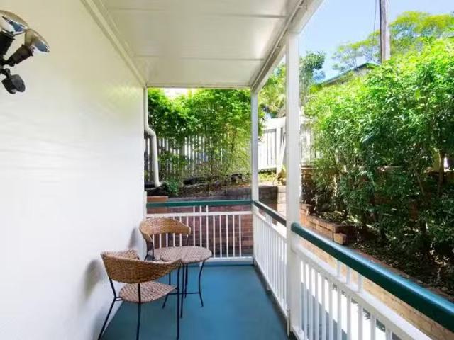 Cheap 3/16 Saint James Street, Petrie Terrace, QLD 4000