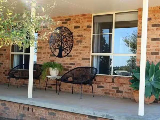 For Rent! 318 Newell Highway, Parkes, NSW 2870