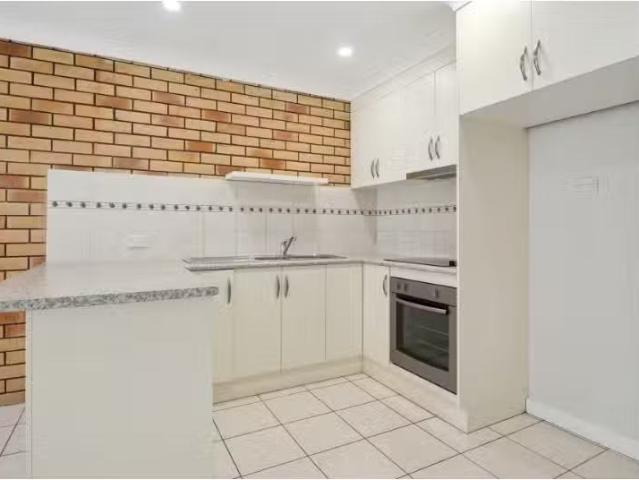 For Rent! 3/19 Howard Street, COFFS HARBOUR Apartment for rent.