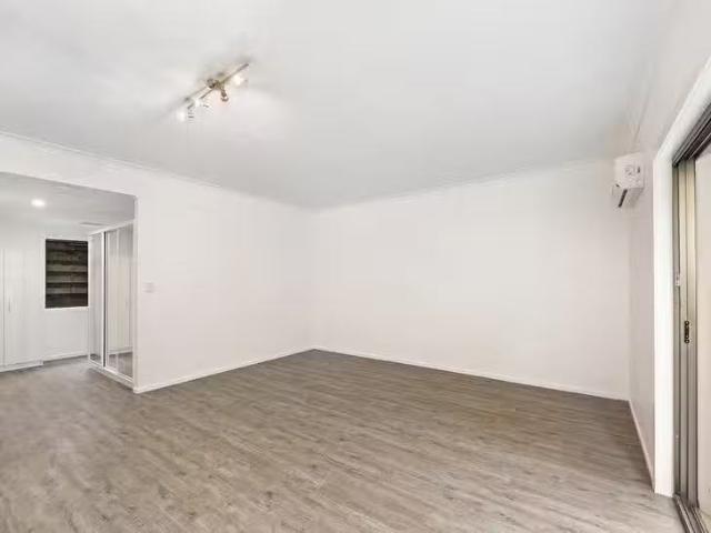 Deal! 3/2073 Gold Coast Highway, Miami, QLD 4220