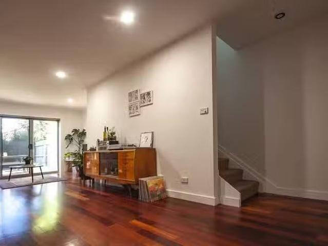 Nice 3/209 Melbourne Road, Rippleside, VIC 3215