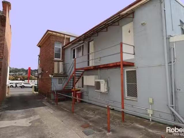 Nice 3/221 Charles Street, Launceston, TAS 7250