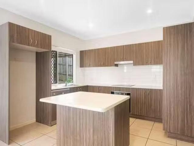 Just in! 3/239 Fryar Road, Eagleby, QLD 4207