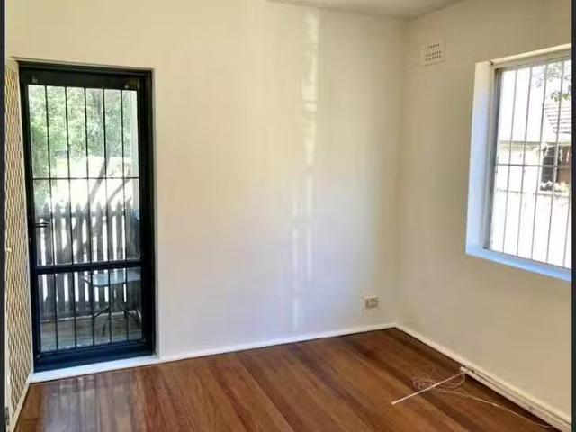 Cozy 3/29 Fort Street, Petersham, NSW 2049