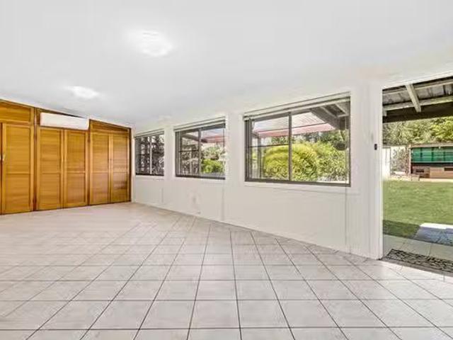 Unique 32 Melbee Street, Rutherford, NSW 2320