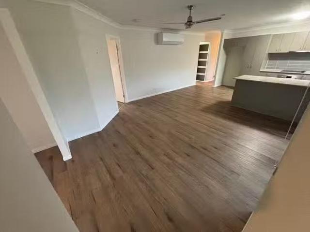 Nice 32 Miami Terrace, Blacks Beach, QLD 4740