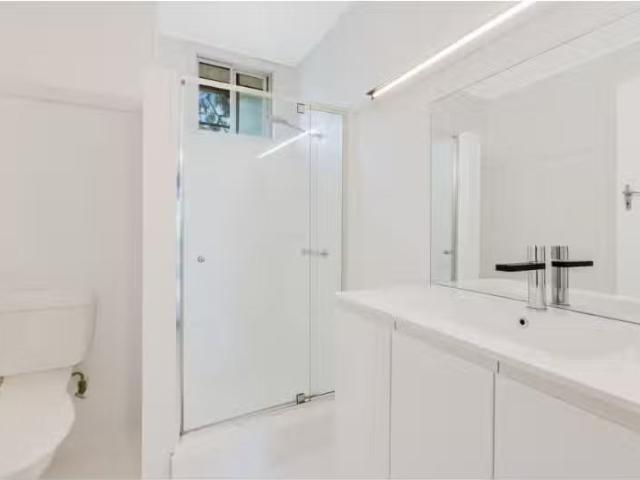 Just in! 3/32 South Street, Coolangatta Apartment for rent Li.