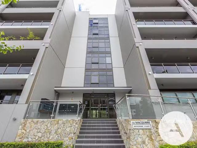 Just in! 33/44 Macquarie Street, Barton, ACT 2600