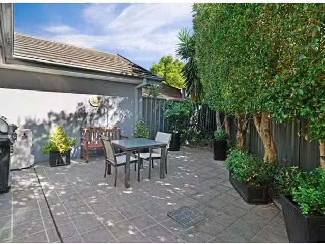 Nice 3/36 Churchill Circuit, Hamilton South, NSW 2303