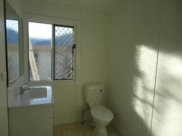 Cheap 3/374 Bennetts Road, NORMAN PARK Apartment for rent Lis.