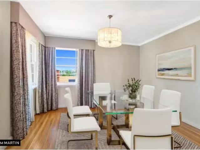 For Rent! 3/3 Eastbourne Road, Darling Point Apartment for ren.