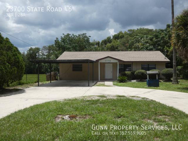 Nice 3 Bedroom 2 Bathroom Single Family Home