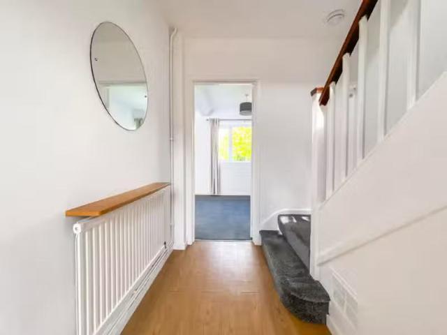 New 3 bedroom terraced house for rent in Chippingfield, Harlow.