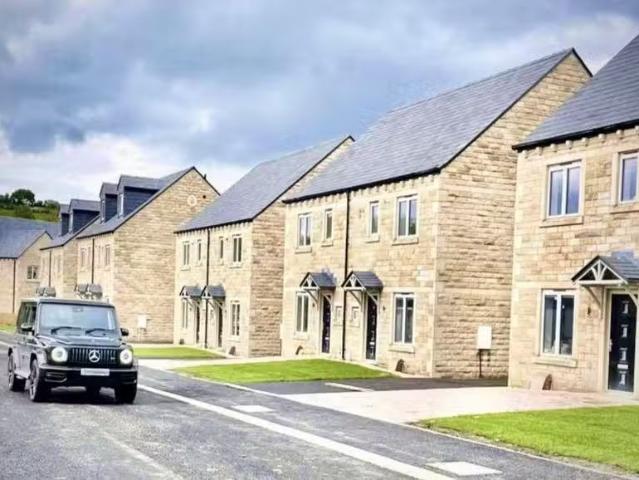 New 3 bedroom semi detached house for rent in 30 Lions Drive.