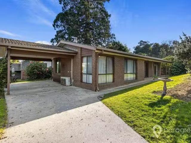 Deal! 3 BR 3 Sparkes Court, Foster, VIC 3960