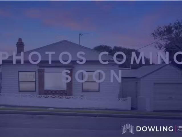 Rental! 3 BR 10 Macquarie St, Merewether House for rent Liste.